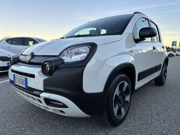 Fiat Panda Cross 1.0 Hybrid City 51 kW image number 1