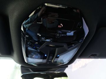 Car image 37