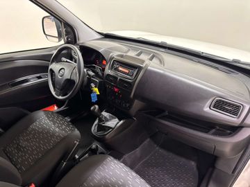 Car image 22