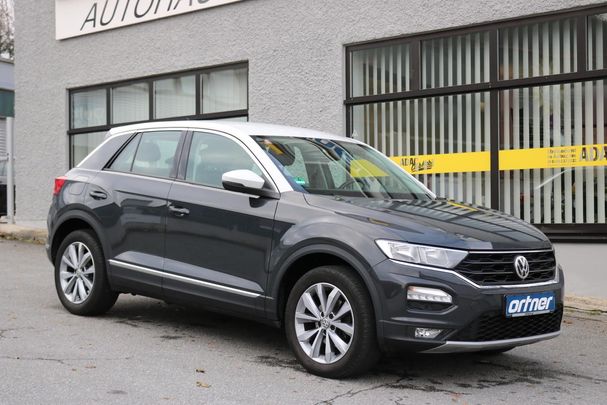 Volkswagen T-Roc 1.0 TSI Style 85 kW image number 2