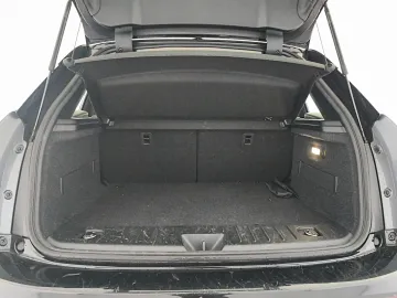 Car image 33