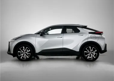 Car image 3