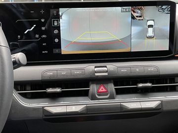 Car image 24