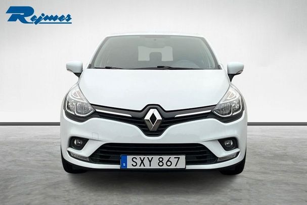 Renault Clio 1.2 16V 75 54 kW image number 2