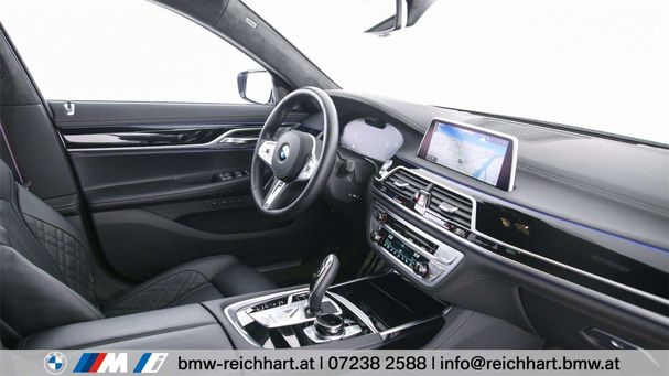 BMW 745e xDrive 290 kW image number 11