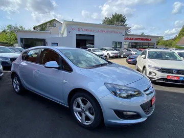 Car image 32