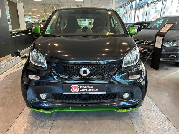 Smart ForTwo coupe edition greenflash 60 kW image number 4