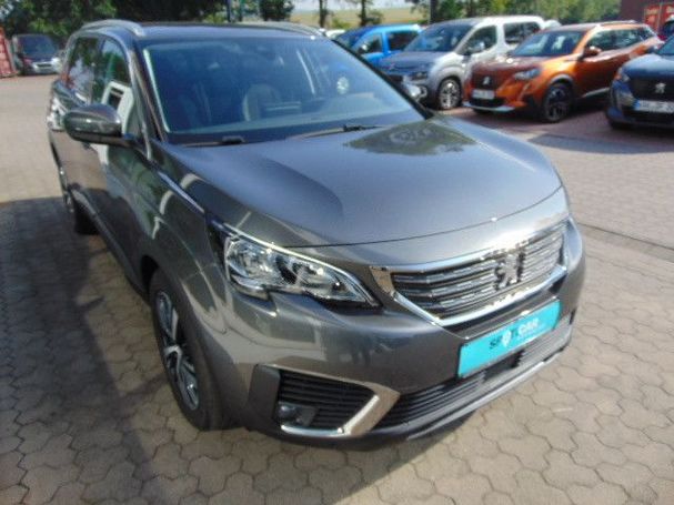 Peugeot 5008 96 kW image number 2