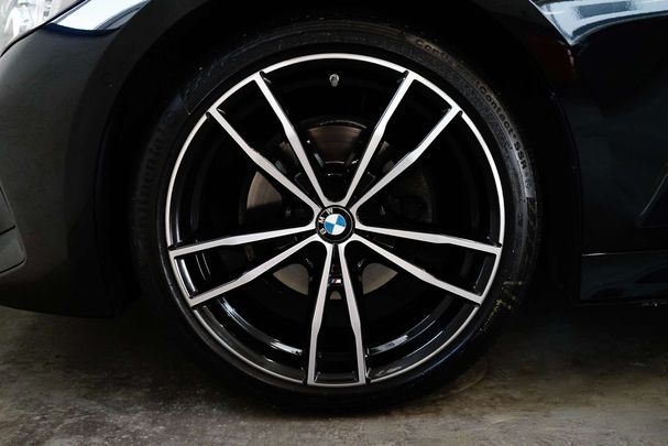 BMW 320d Touring xDrive M Sport 140 kW image number 13