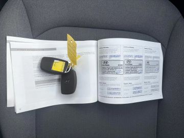 Car image 29