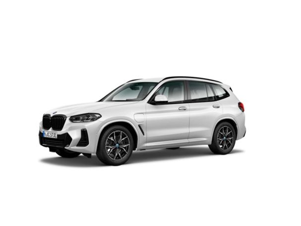 BMW X3e xDrive 215 kW image number 1