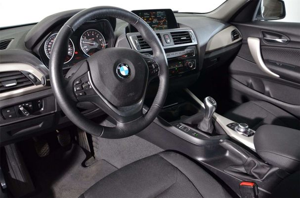 BMW 116i 80 kW image number 4