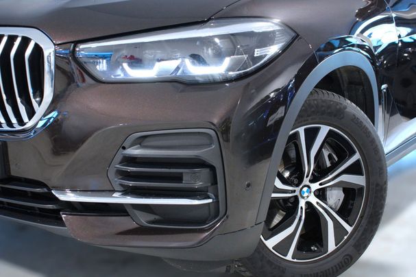 BMW X5 xDrive 250 kW image number 29