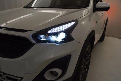 Car image 20