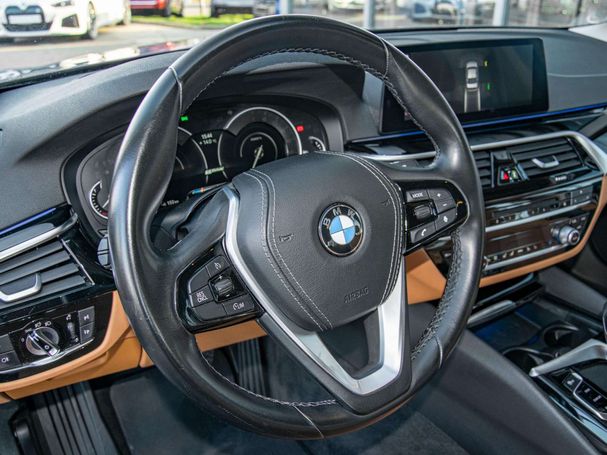 BMW 530 e 185 kW image number 14