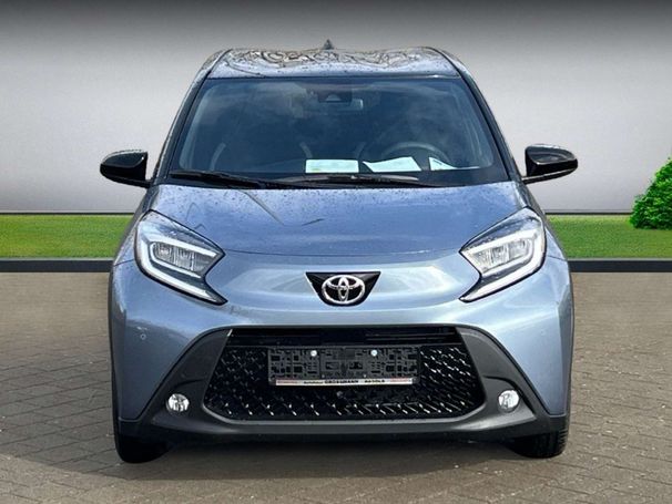 Toyota Aygo X 53 kW image number 2