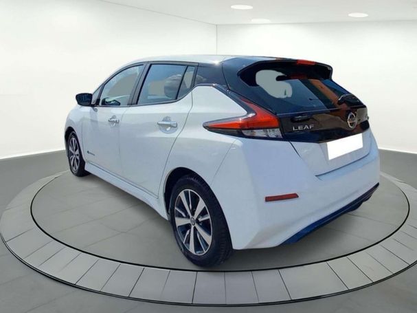 Nissan Leaf 40 kWh Acenta 110 kW image number 3