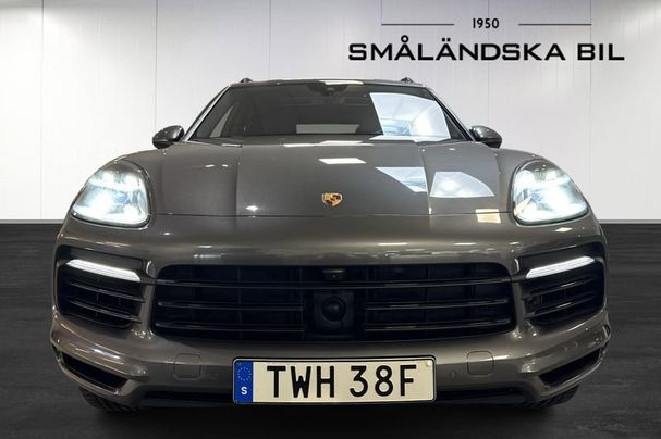 Porsche Cayenne S E-Hybrid Tiptronic 341 kW image number 2