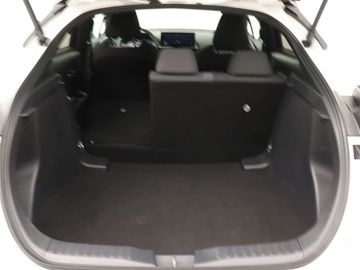 Car image 36