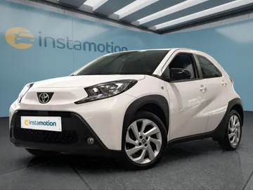 Car image 1