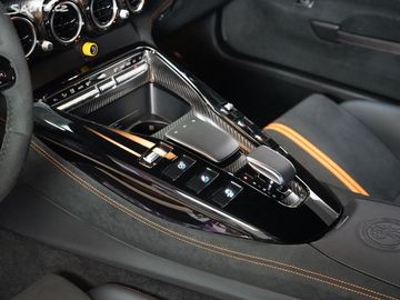 Car image 37