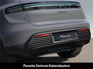 Car image 39
