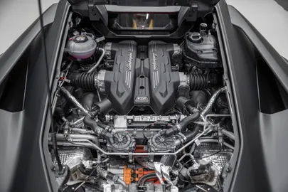 Car image 30