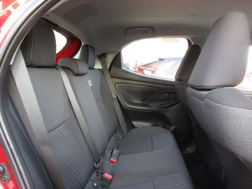 Car image 9