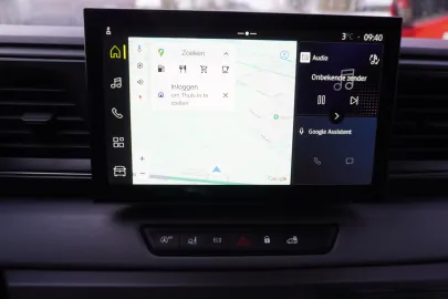 Car image 36