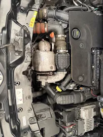 Car image 38