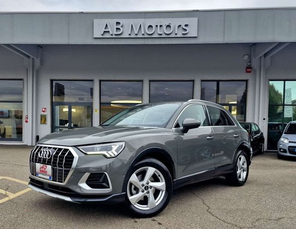 Audi Q3 35 TDI quattro S tronic Business 110 kW image number 1