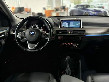 Car image 41