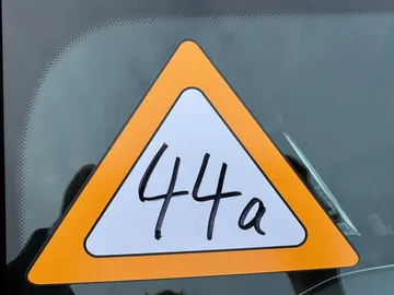 Car image 28