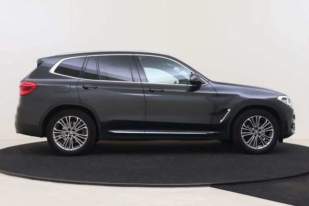 BMW X3 xDrive20i Luxury Line 135 kW image number 7