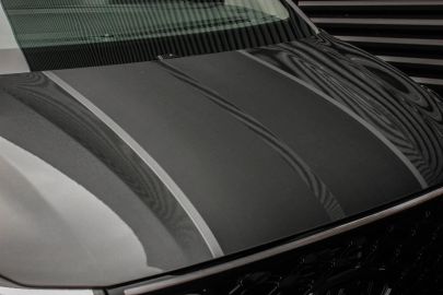 Car image 43