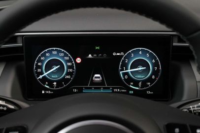 Car image 36