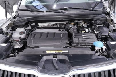 Car image 38