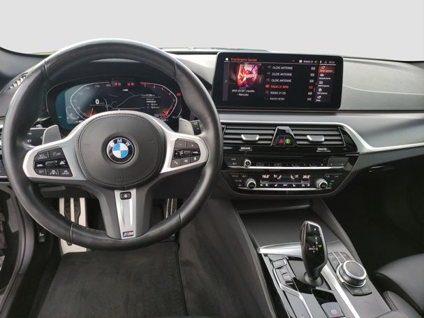 BMW 530i Touring 185 kW image number 10