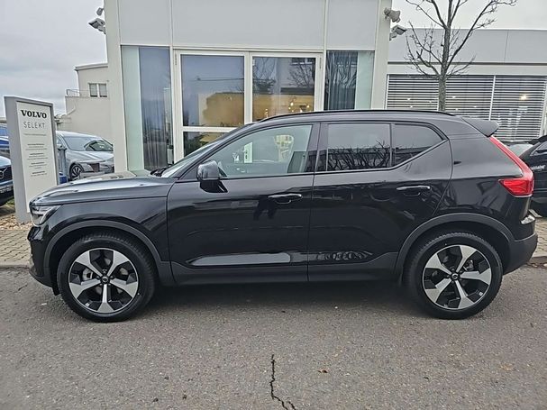 Volvo XC40 B3 Plus Dark 120 kW image number 5