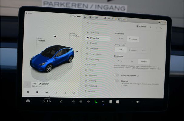 Tesla Model Y Long Range AWD 258 kW image number 19