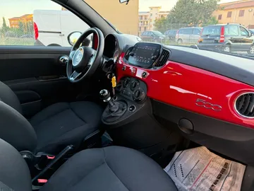 Car image 14