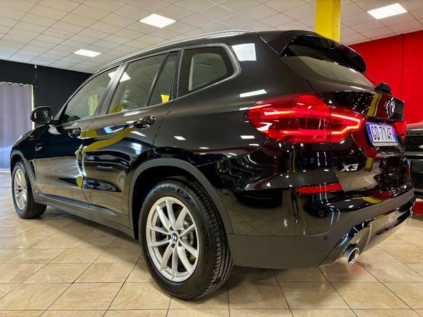 BMW X3 xDrive20d Advantage 140 kW image number 6