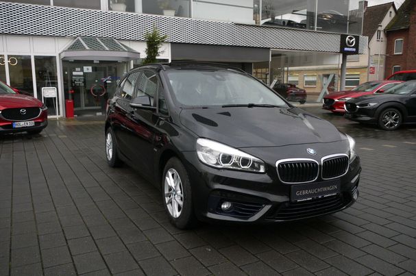 BMW 220d Active Tourer 140 kW image number 2