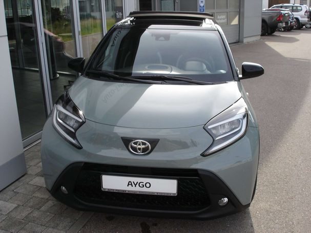 Toyota Aygo X 53 kW image number 10