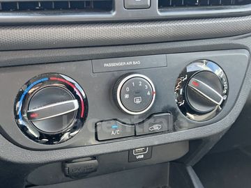 Car image 33