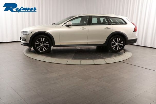 Volvo V90 Cross Country B4 Diesel AWD 146 kW image number 8