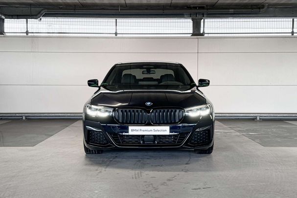 BMW 530 e 215 kW image number 2