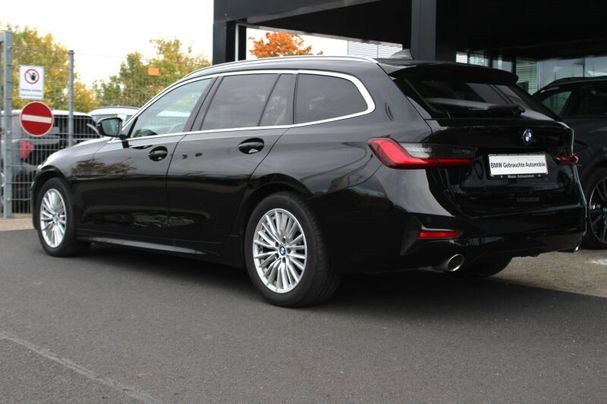 BMW 330d Touring xDrive Sport Line 195 kW image number 3