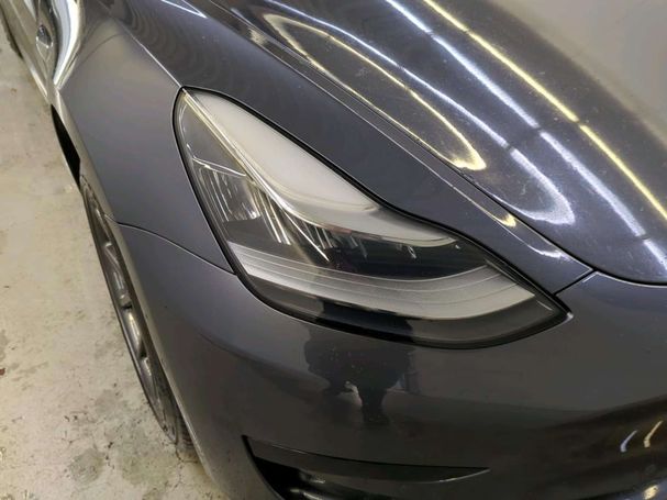 Tesla Model 3 60 Plus 225 kW image number 9