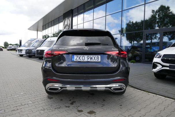 Mercedes-Benz GLC 300 145 kW image number 13